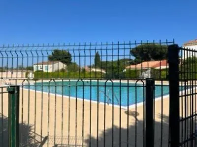 Cap D'Agde, Pinede, Villa 3 Pieces,2 Terrasses, Piscine Apartamento *